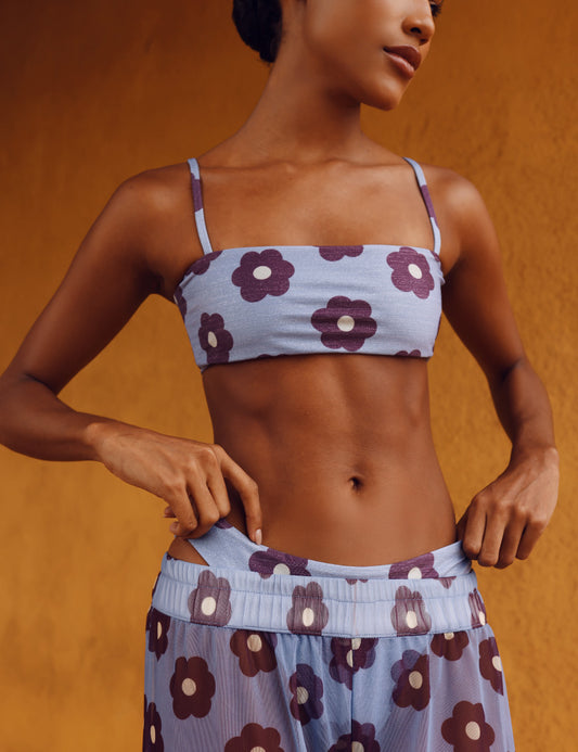 Top bikini Mini Flowers OPHIA × easypeople – vista frontal, estampado floral, colección Easy Summer